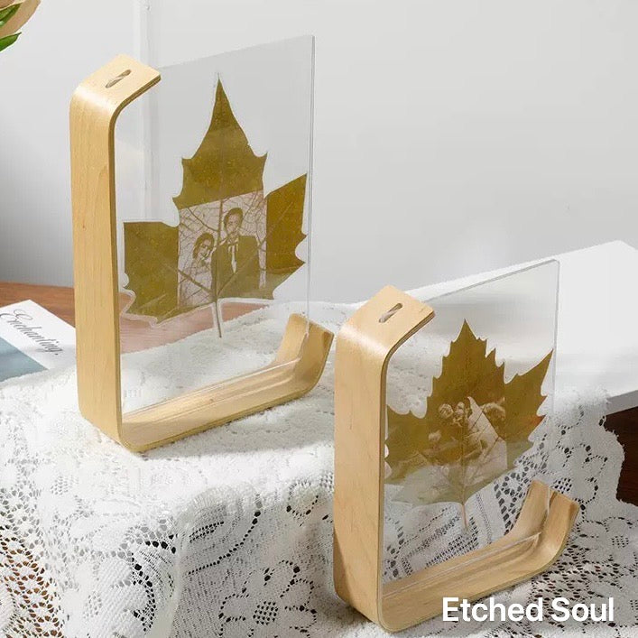 7-inch Leaf Carving in a L Shaped Frame