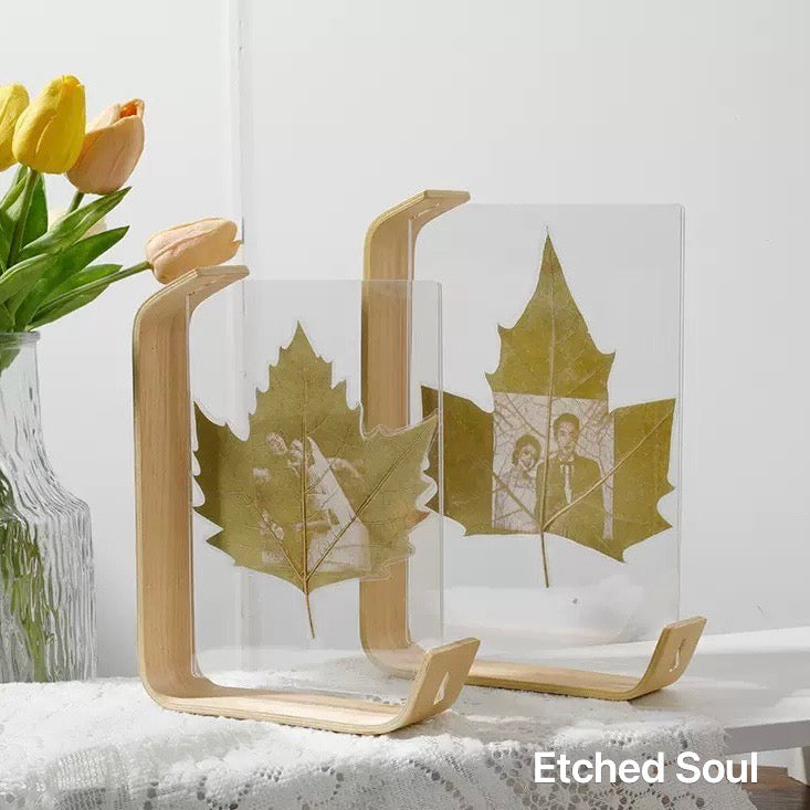 7-inch Leaf Carving in a L Shaped Frame